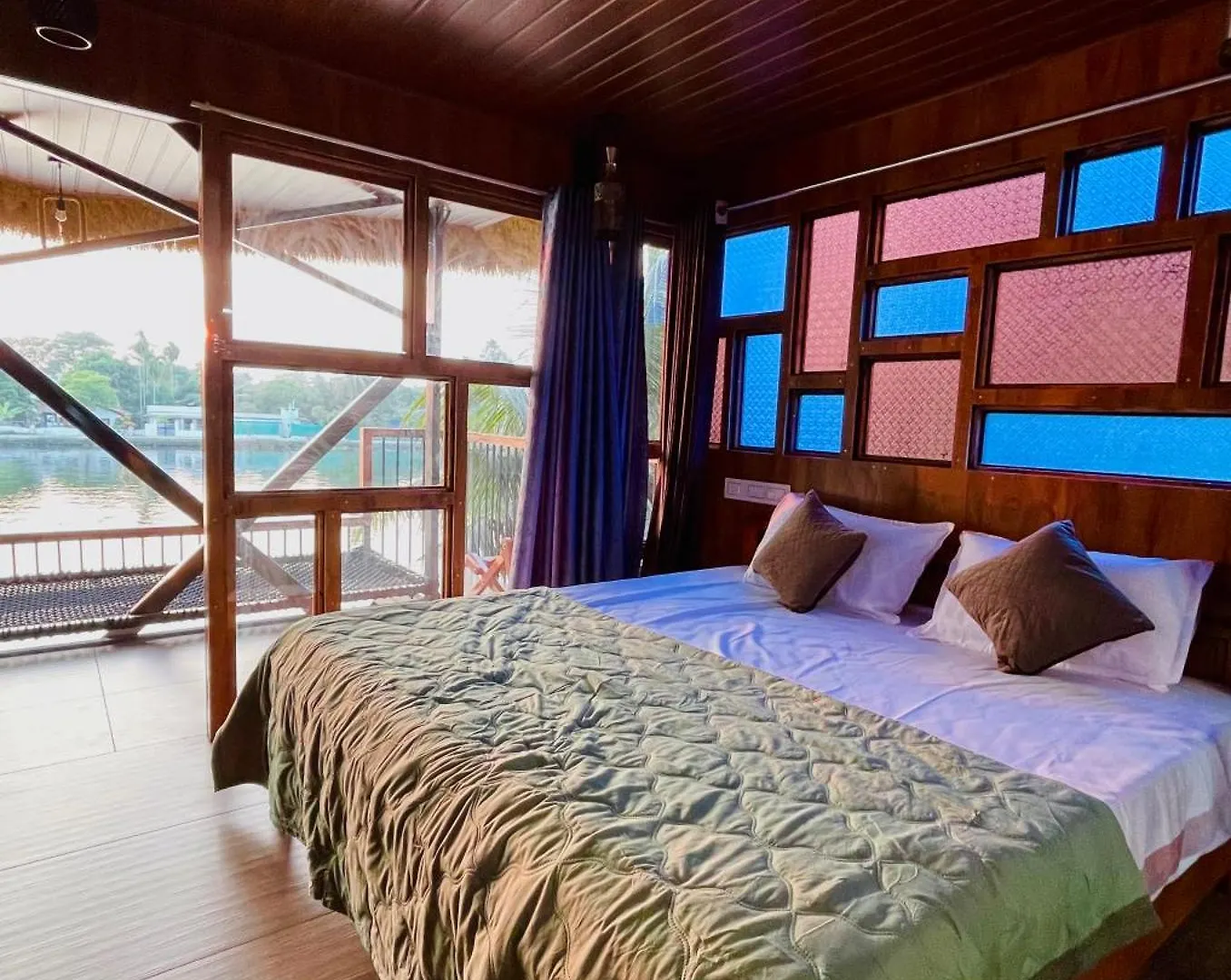 شقة Tulsi Kayal Retreat Champakulam الهند