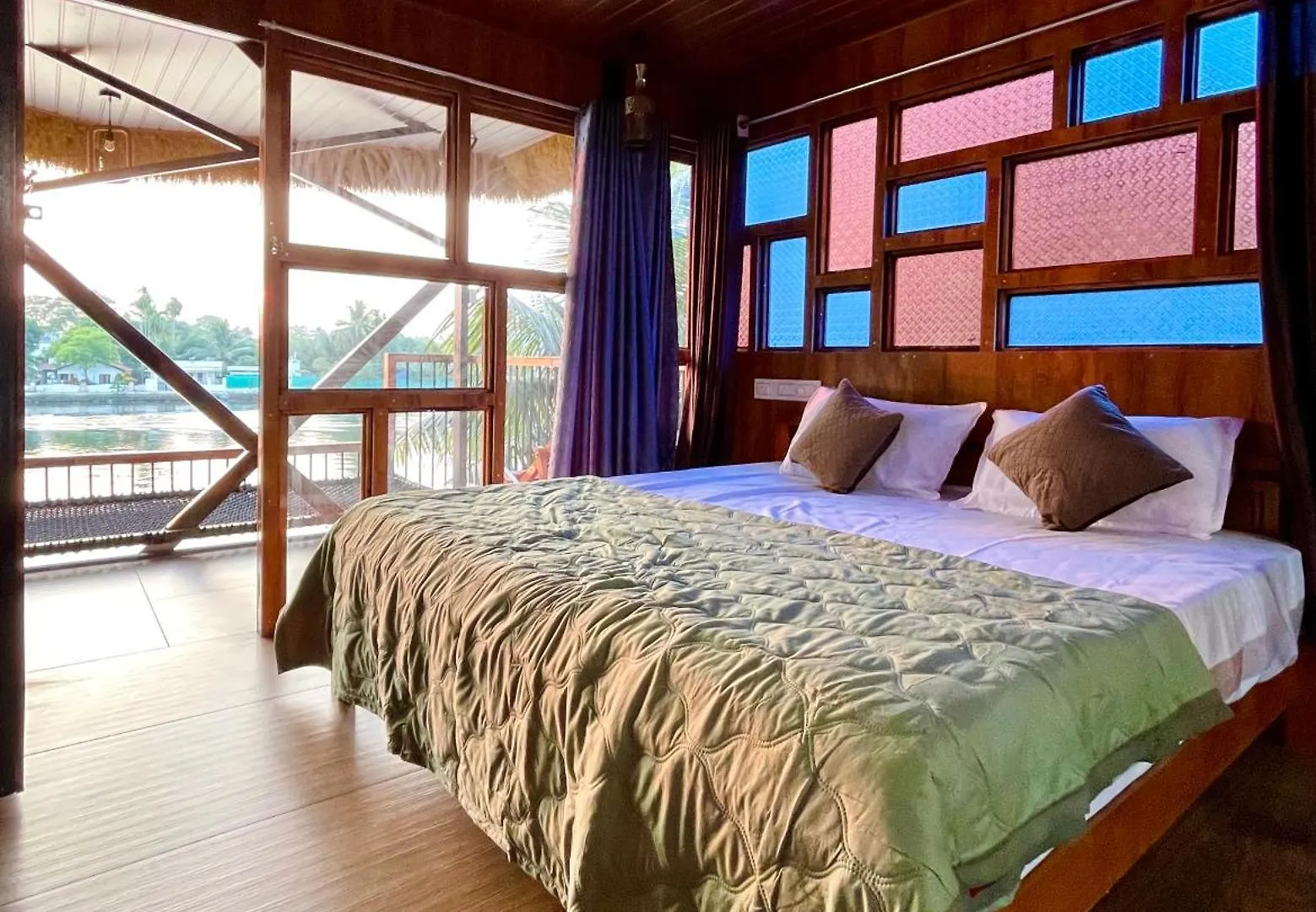منزل للإقامة شقة Tulsi Kayal Retreat Champakulam الهند