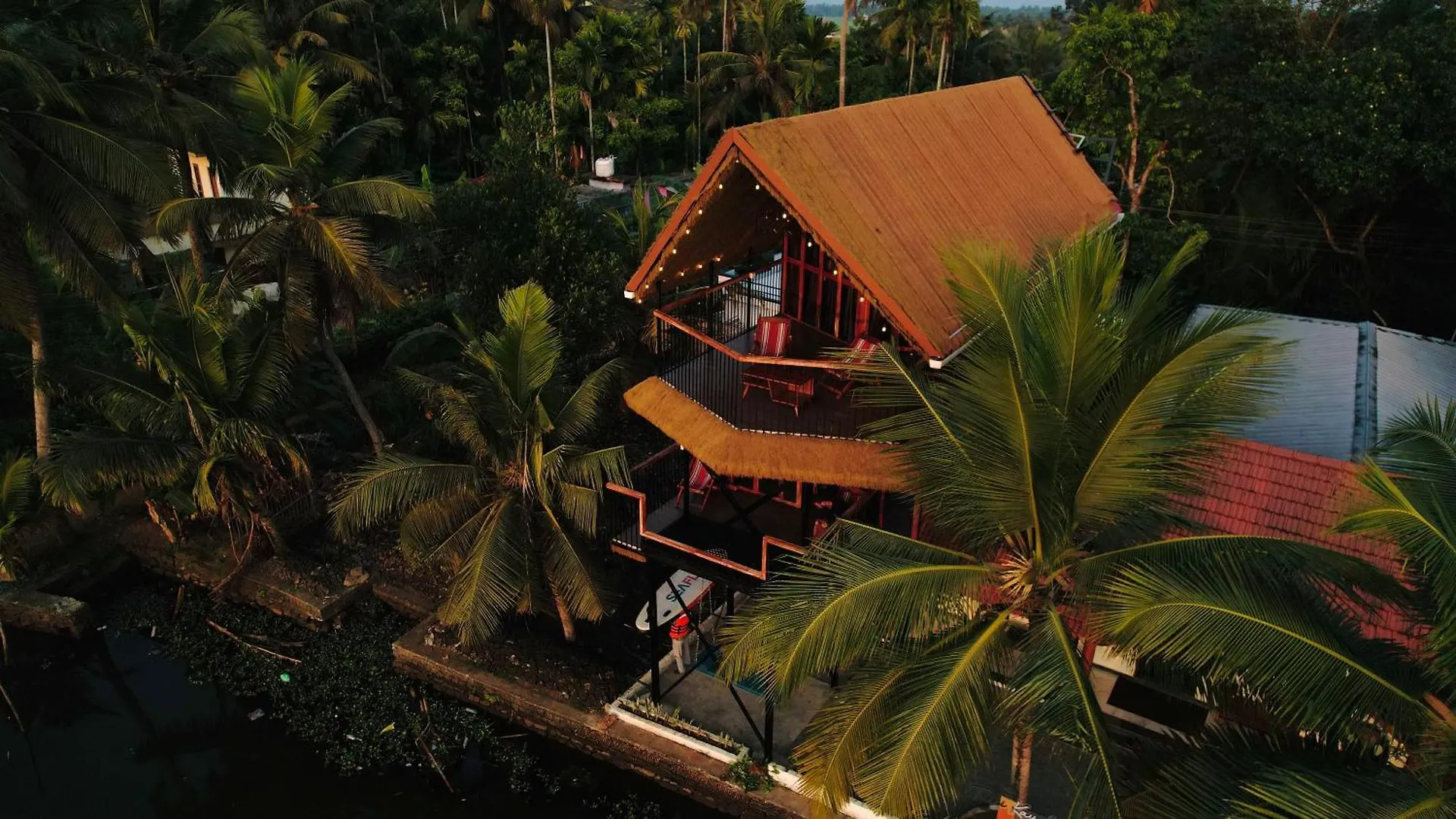 شقة Tulsi Kayal Retreat Champakulam منزل للإقامة