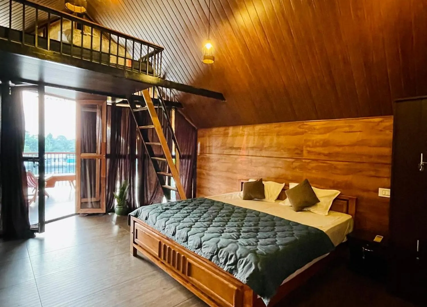 Tulsi Kayal Retreat Apartman Champakulam India