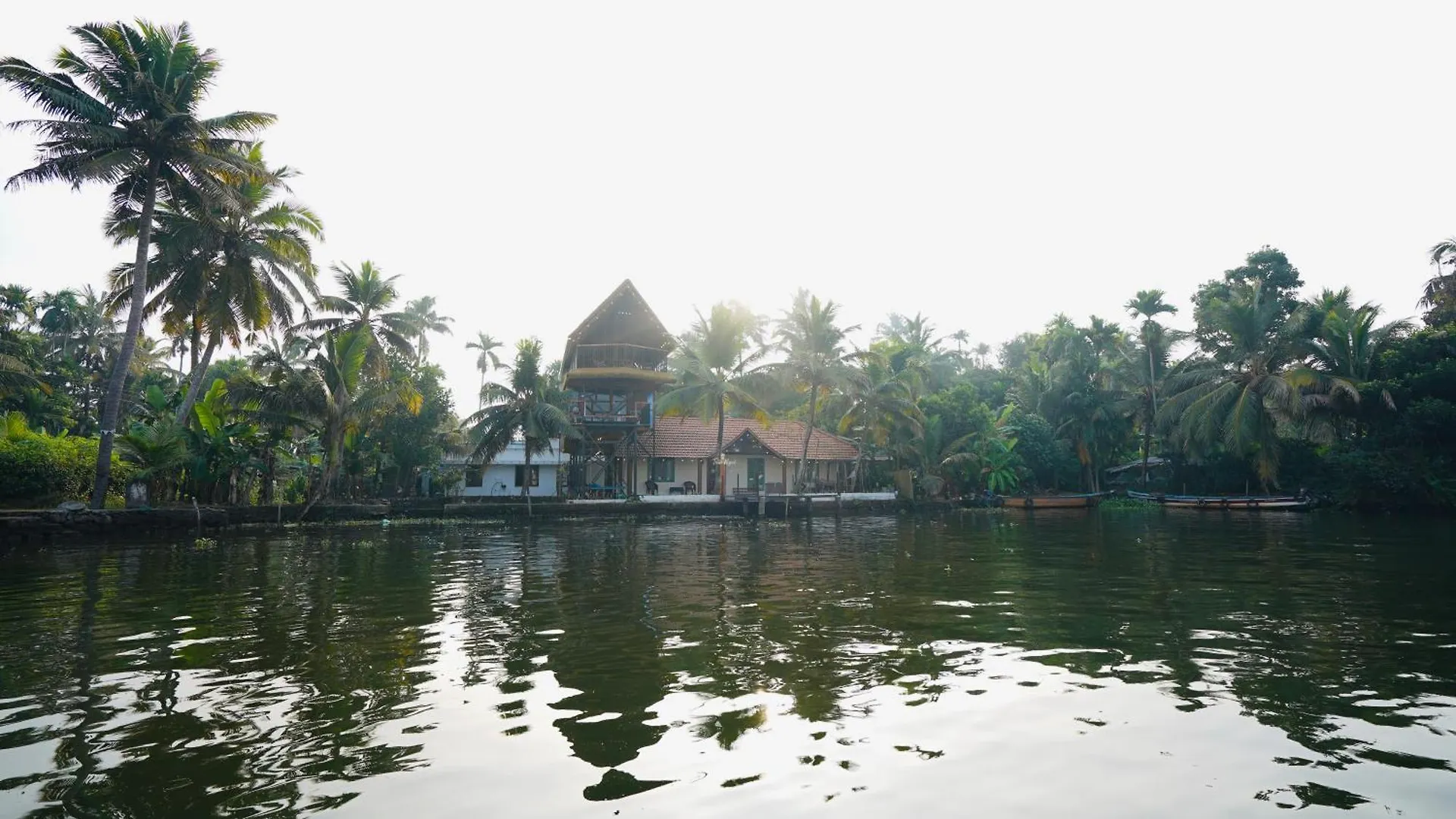 Homestay szállás Tulsi Kayal Retreat Apartman Champakulam India